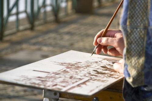 自己裱画视频,跟随视频学习传统技艺