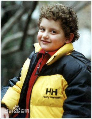 多毛姥姥视频,毛茸茸的亲情故事